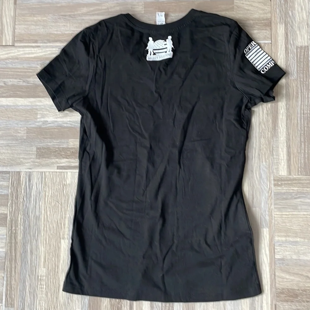 NWOT 🐶 🍷 dog mother wine lover tee SM - Picture 4 of 5